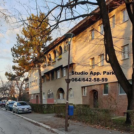 Apartman Park Jagodina-Studio U Centru Grada Екстер'єр фото